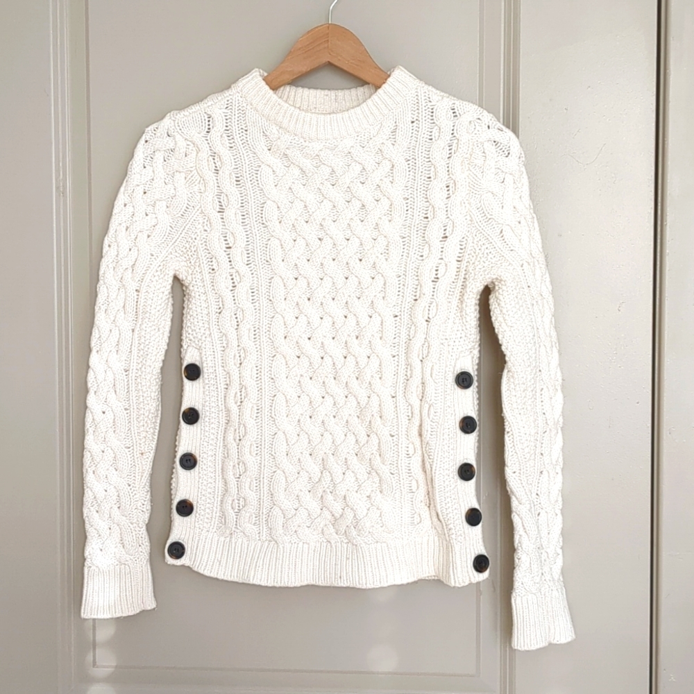 Nordstrom cable knit white button detail sweater xs